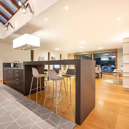 Penthouse Hors-chateau
