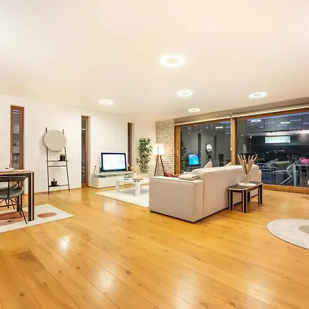 Penthouse Hors-chateau Apartment Liege